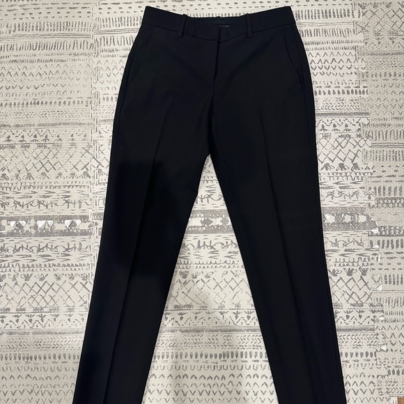 Theory Cropped Slim Pants with Slim-cut Profile - Picture 2 of 6